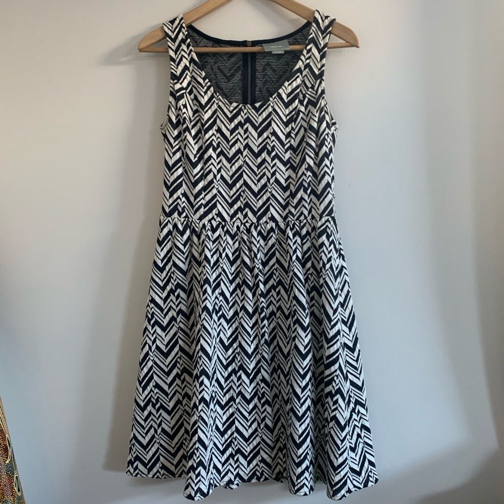 Maeve Caldera Chevron Dress - Picture 2 of 5
